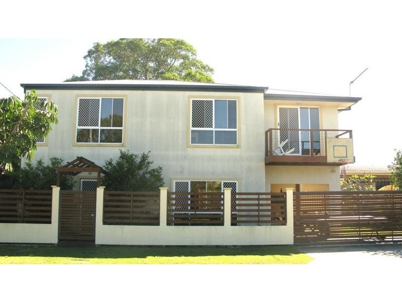 Palm Beach QLD 4221