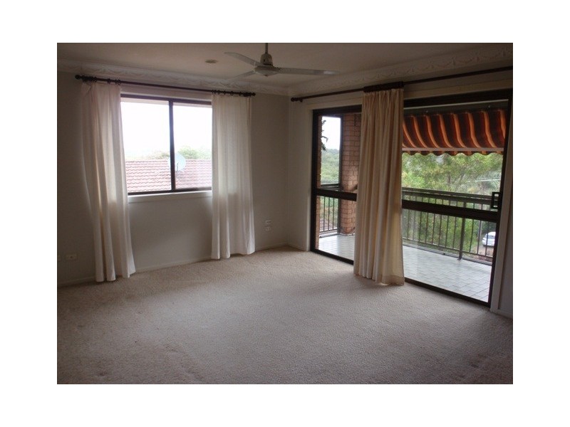 2/79 Oyster Point Road, Banora Point NSW 2486