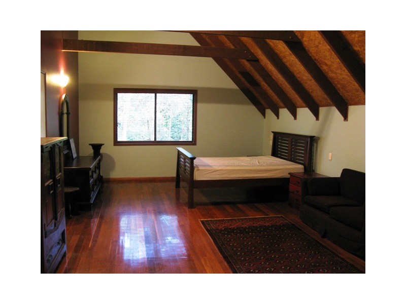 1 Tyalla Court, Tallebudgera QLD 4228