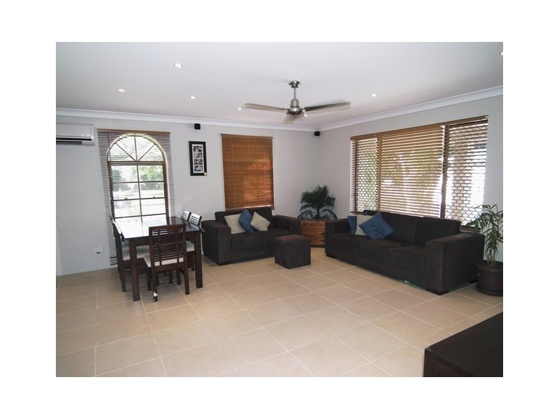 1/145 Sunset Boulevarde, Tweed Heads West NSW 2485