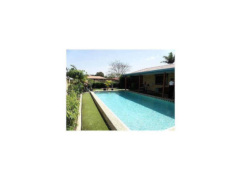 4 Carolina Close, Elanora QLD 4221