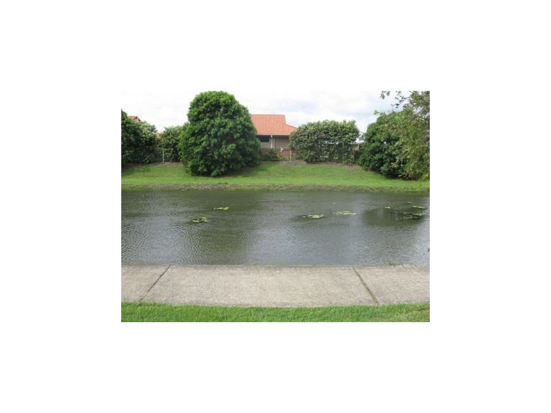 2/33 Birkdale Court, Banora Point NSW 2486