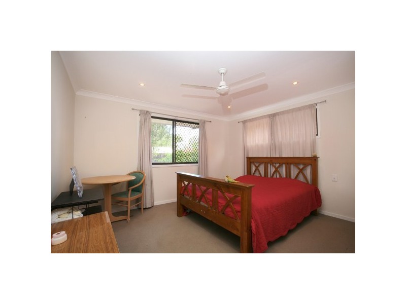 4 The Lakes Drive, Tweed Heads West NSW 2485