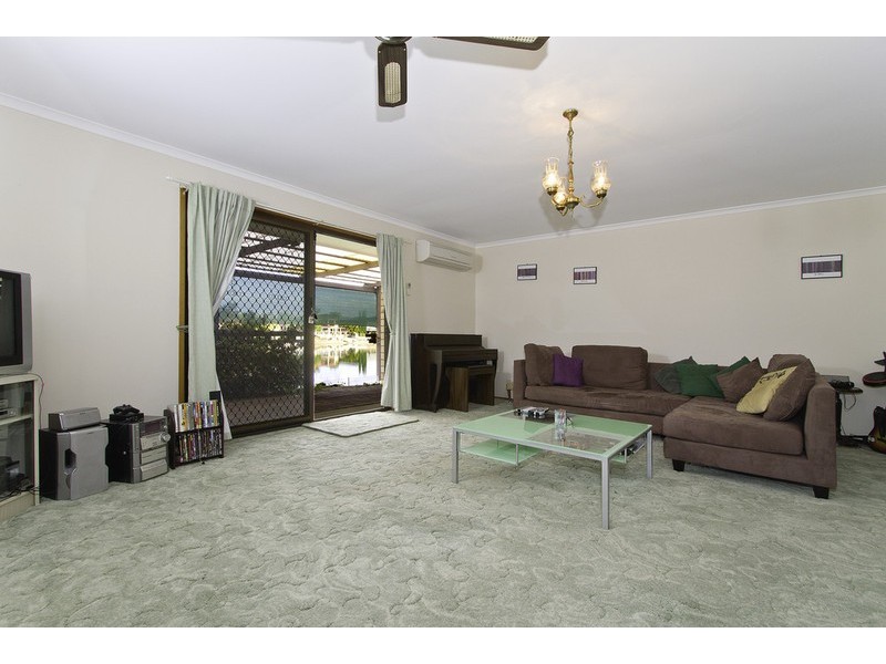 136 Melaleuca Drive, Palm Beach QLD 4221