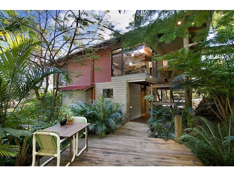 11 Wirildar Dr, Elanora QLD 4221