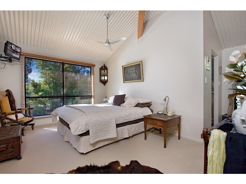 11 Wirildar Dr, Elanora QLD 4221