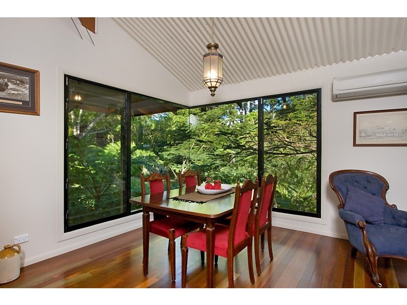 11 Wirildar Dr, Elanora QLD 4221