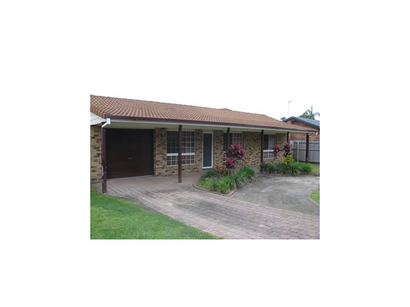 188 K P McGrath, Elanora QLD 4221