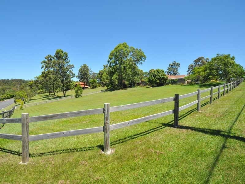 38 Westminster Bvd, Elanora QLD 4221