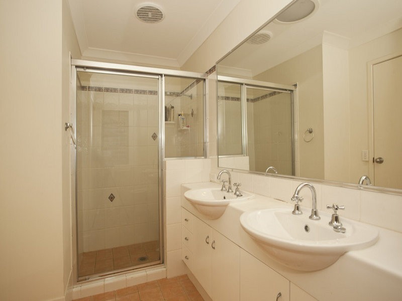 5 Elizabeth Street, Tugun QLD 4224