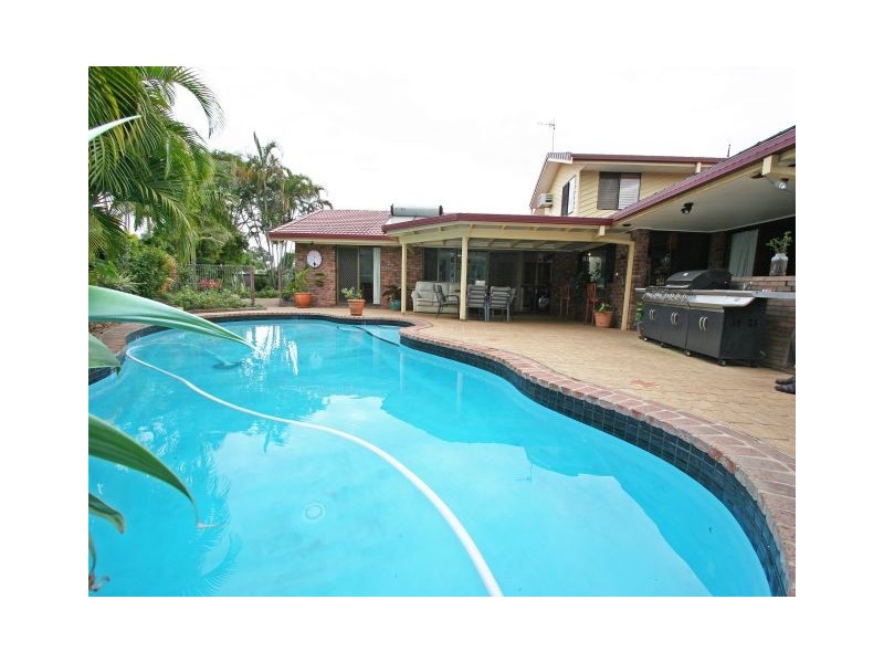 10 Sumach Place, Palm Beach QLD 4221