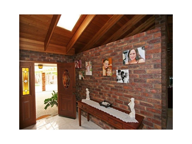 10 Sumach Place, Palm Beach QLD 4221