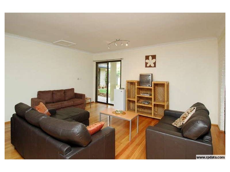 202 Tallebudgera Drive, Palm Beach QLD 4221