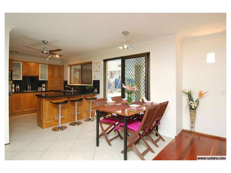202 Tallebudgera Drive, Palm Beach QLD 4221