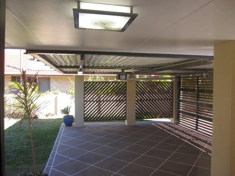 202 Tallebudgera Drive, Palm Beach QLD 4221