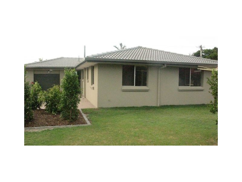 32 Tatha Avenue, Palm Beach QLD 4221