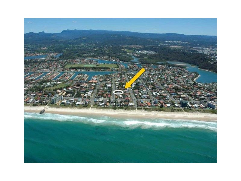 9 Twenty Fourth Avenue, Palm Beach QLD 4221