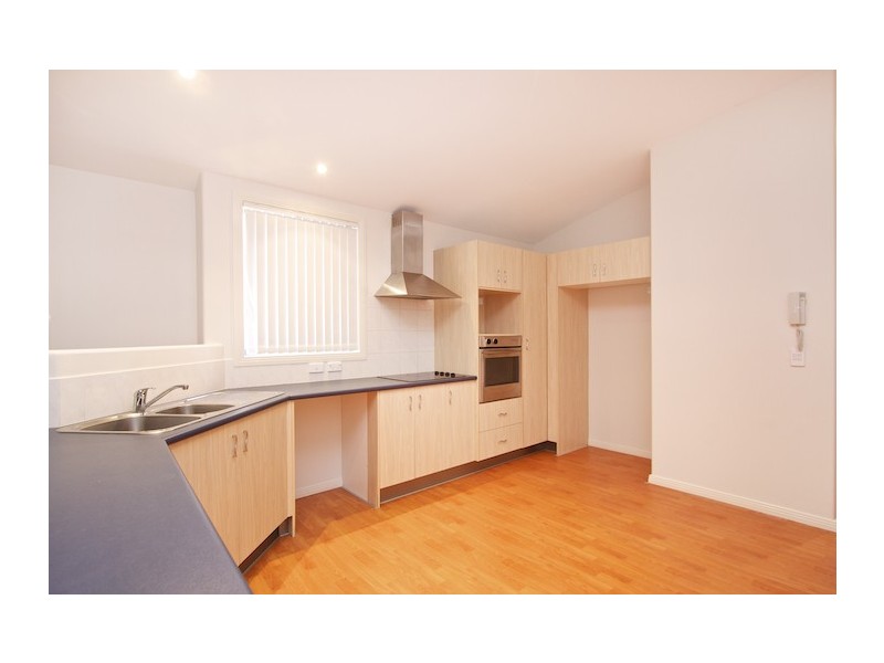 1/14 Tenth Avenue, Palm Beach QLD 4221