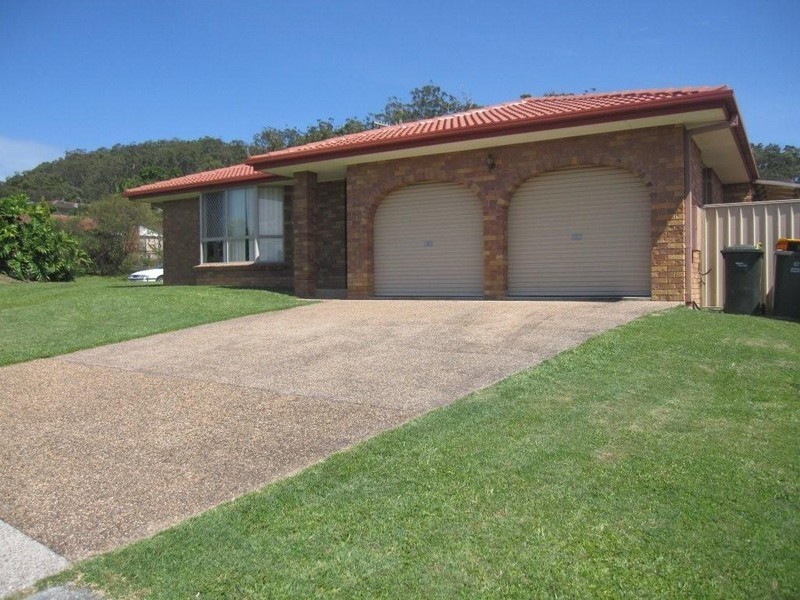 67 Bienvenue Drive, Currumbin Waters QLD 4223