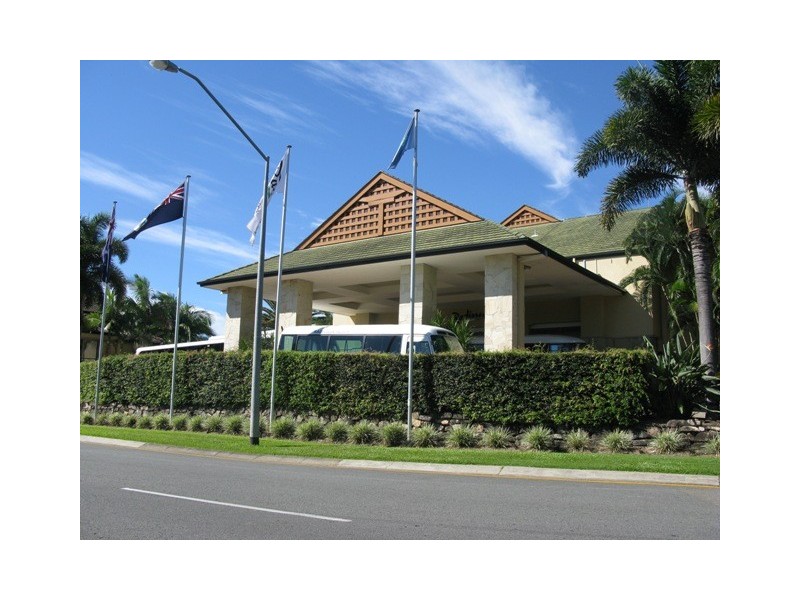 2/152 Palm Meadows Drive, Carrara QLD 4211