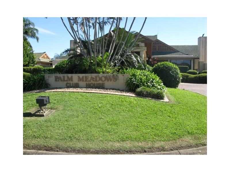 2/152 Palm Meadows Drive, Carrara QLD 4211