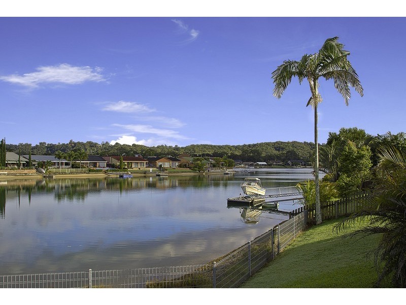 Palm Beach QLD 4221