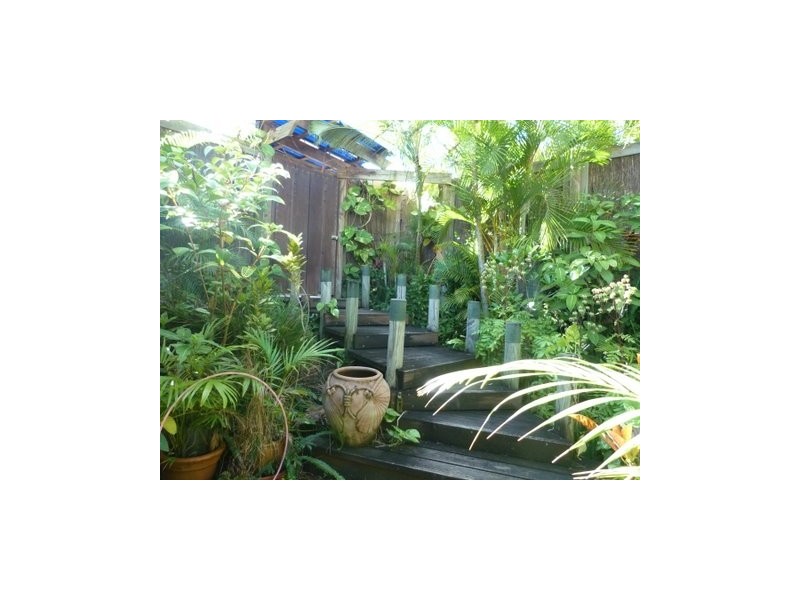 9 Doubleview Drive, Elanora QLD 4221