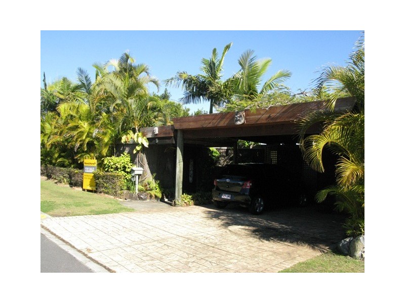 9 Doubleview Drive, Elanora QLD 4221