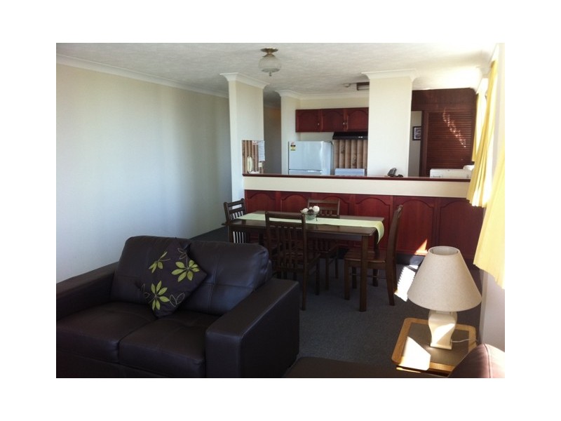 19/82 Marine Parade, Coolangatta QLD 4225