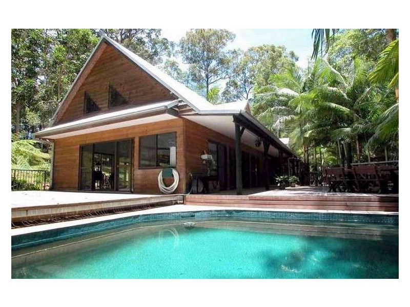 1 Tyalla Court, Tallebudgera QLD 4228