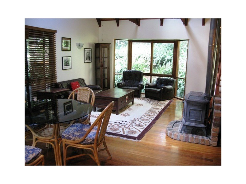 1 Tyalla Court, Tallebudgera QLD 4228