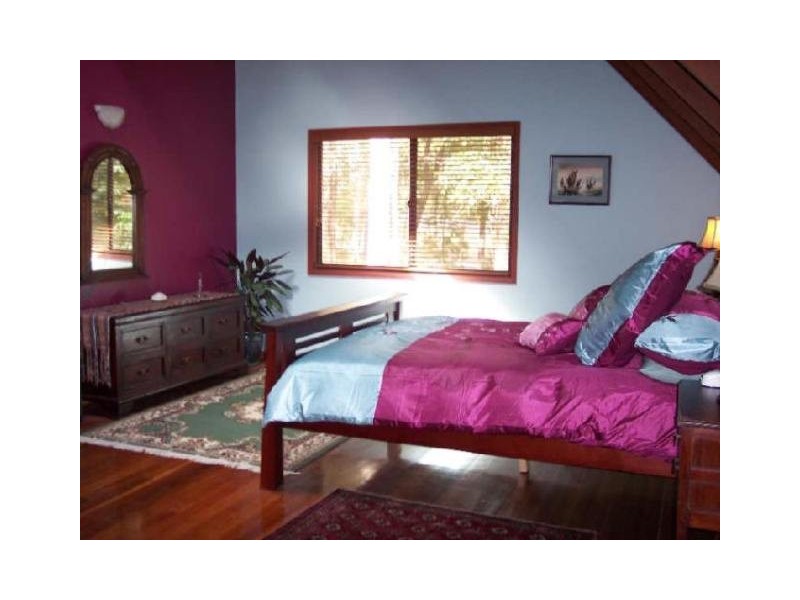 1 Tyalla Court, Tallebudgera QLD 4228