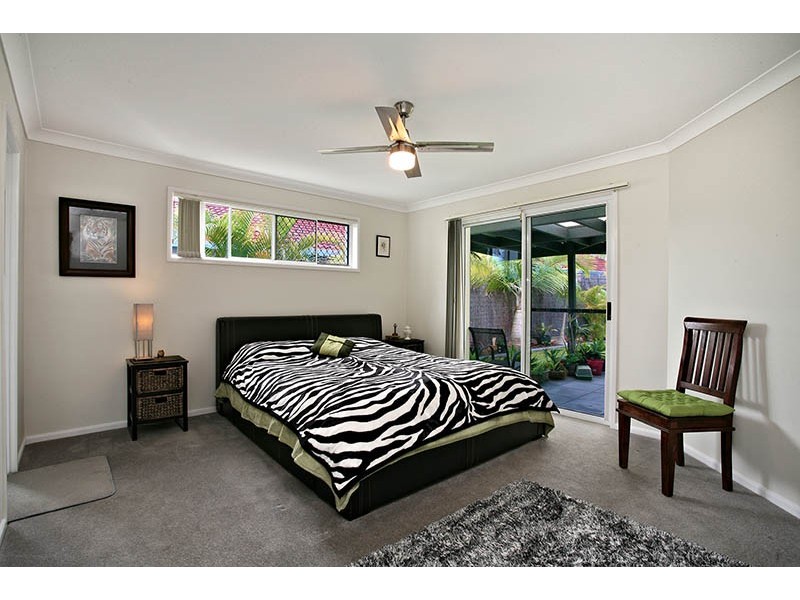 12 Kentia Court, Elanora QLD 4221