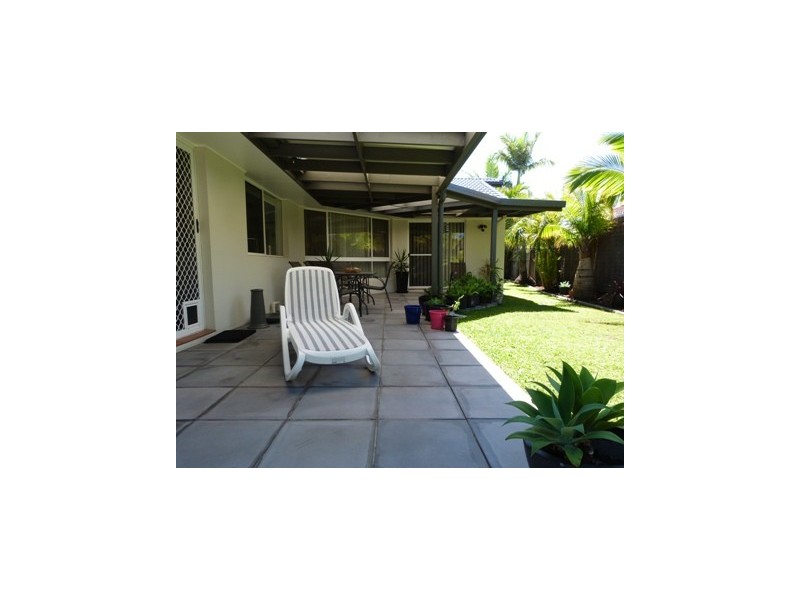 12 Kentia Court, Elanora QLD 4221