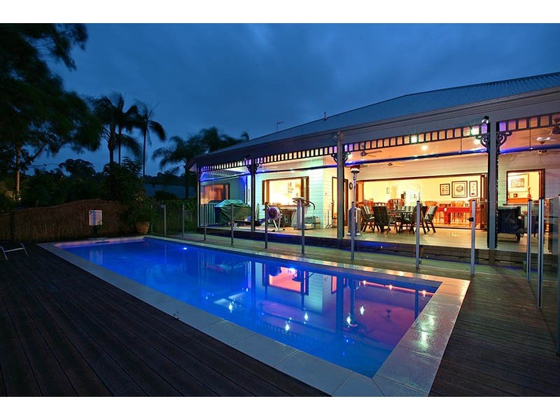 38 Whitsunday Drive, Currumbin Waters QLD 4223
