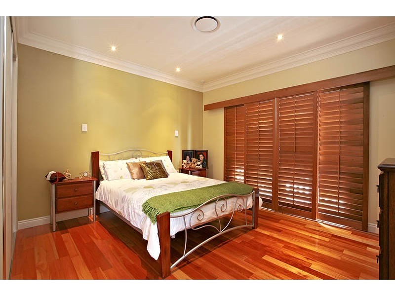 38 Whitsunday Drive, Currumbin Waters QLD 4223