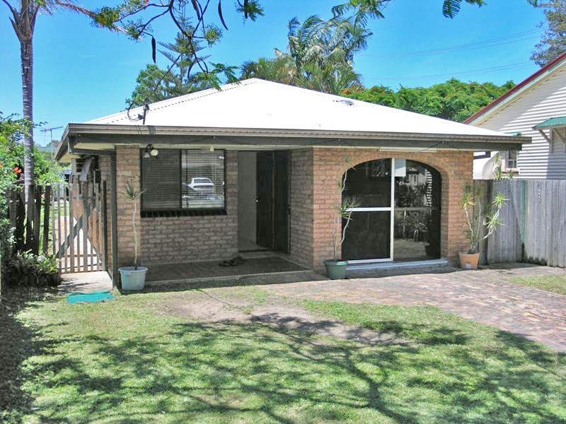 18 Boundary Street, Currumbin Waters QLD 4223