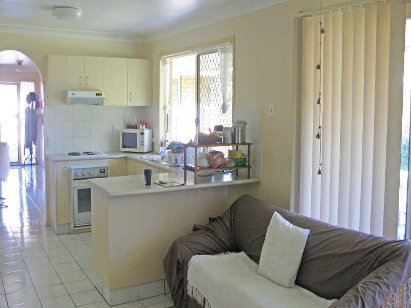 10 Saffron Street, Elanora QLD 4221