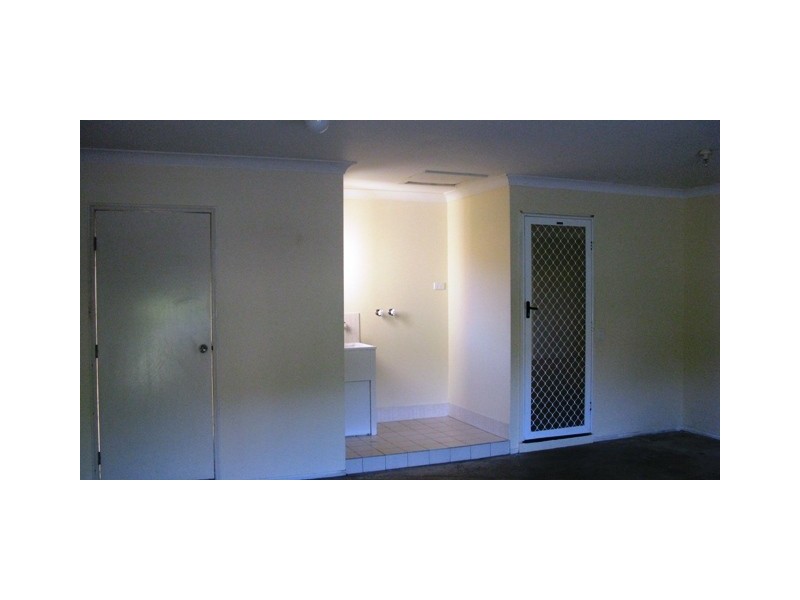 25 Cosmos Street, Elanora QLD 4221