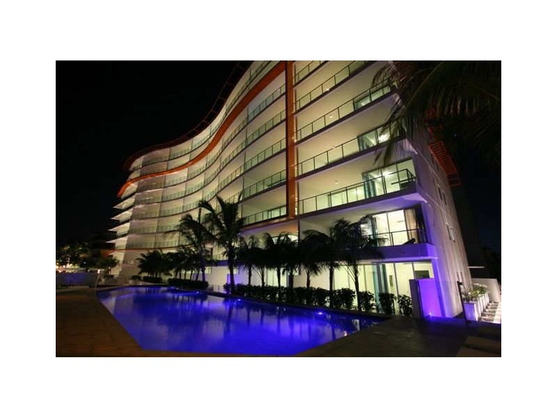 Biggera Waters QLD 4216