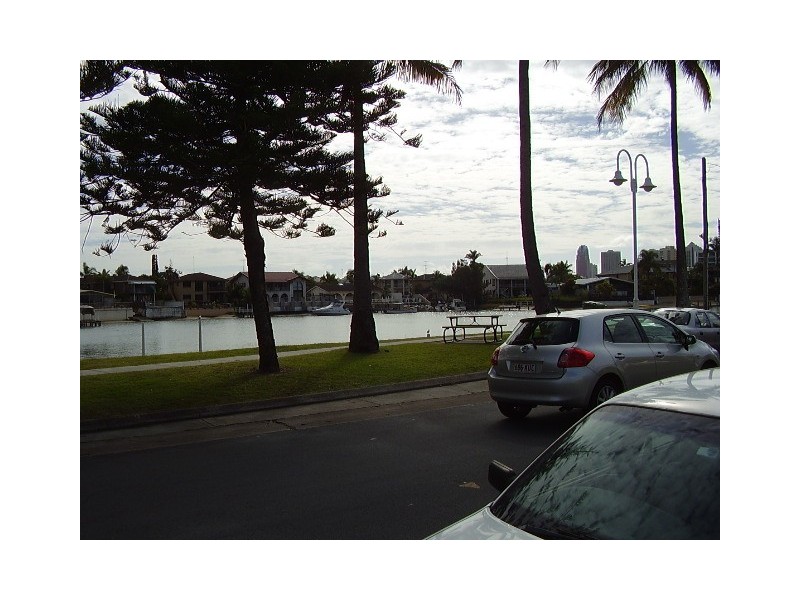 2/3 watson espl, Surfers Paradise QLD 4217