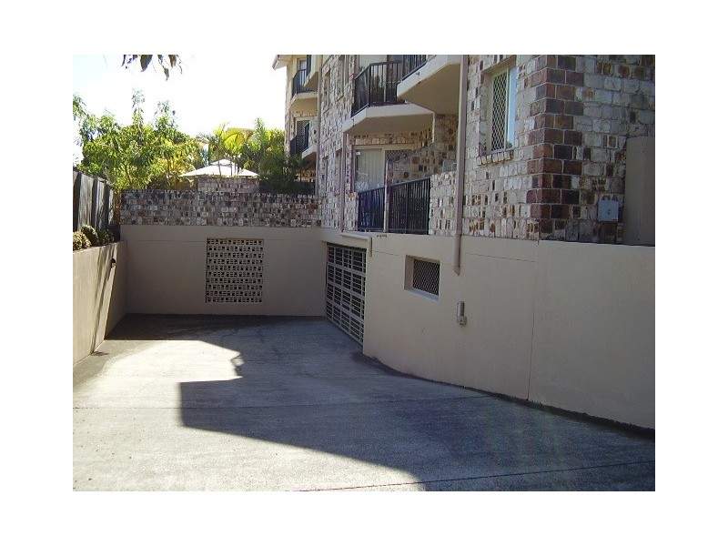 Chevron Island QLD 4217