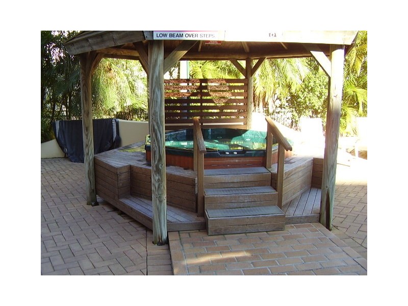 106-108 marine pd, Southport QLD 4215