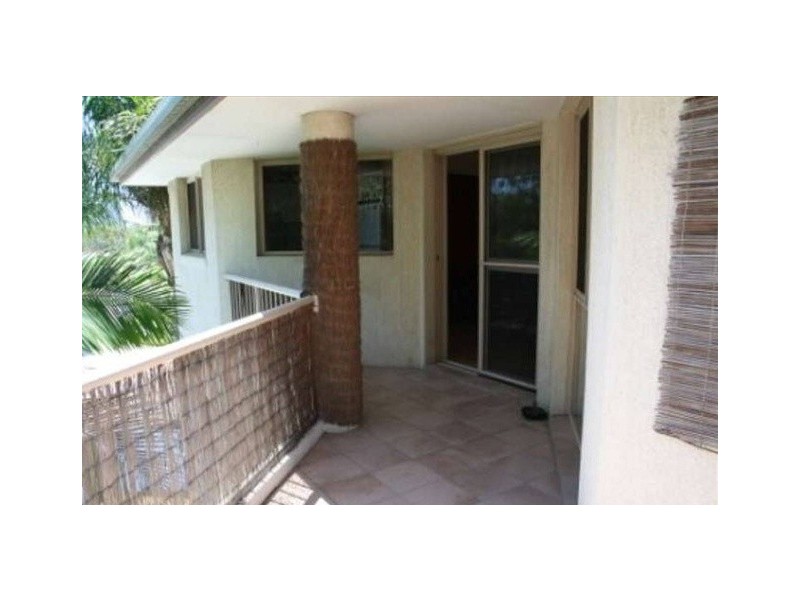 25 LATHER STREET, Southport QLD 4215