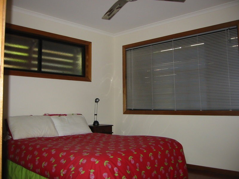 1/24 SAMARINDA WAY, Point Lookout QLD 4183