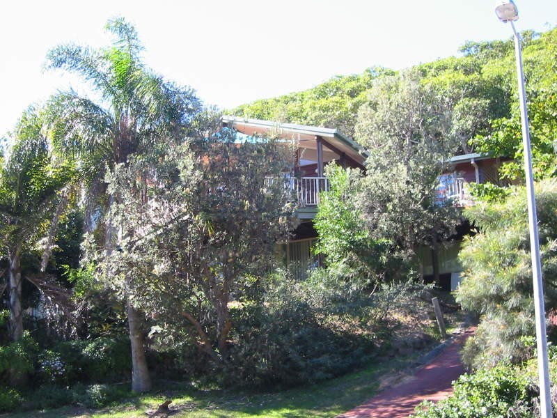 38 SAMARINDA WAY, Point Lookout QLD 4183