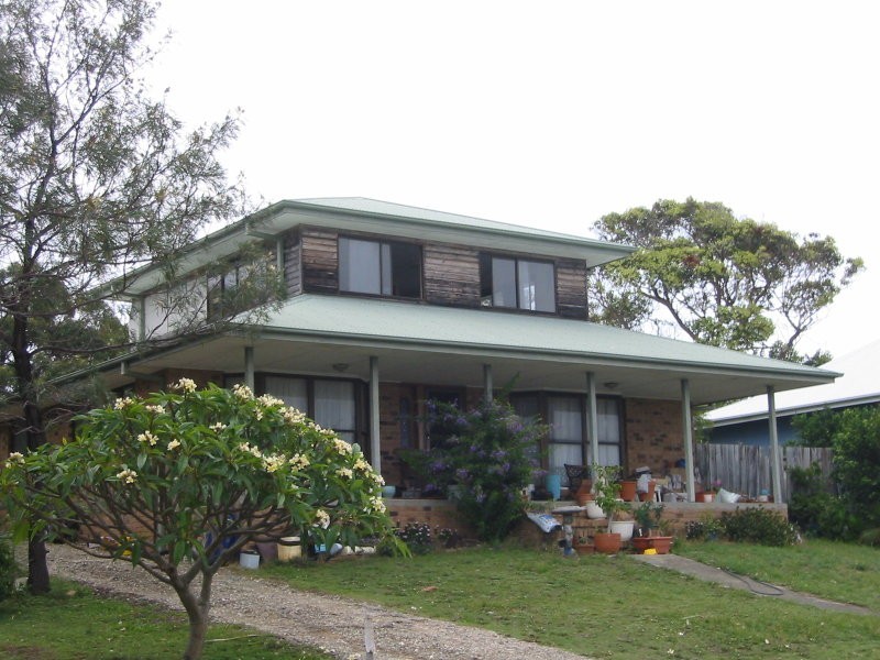 60 Tramican Street, Point Lookout QLD 4183