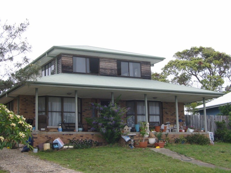 60 Tramican Street, Point Lookout QLD 4183