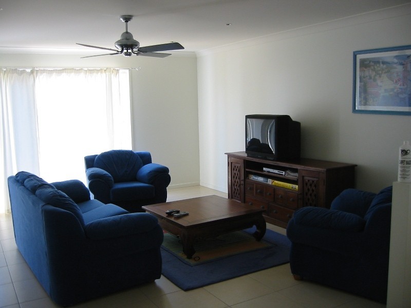 16 Cumming Parade, Point Lookout QLD 4183