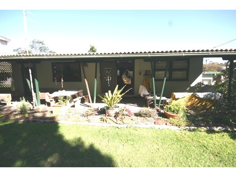 75 Mooloomba Road, Point Lookout QLD 4183